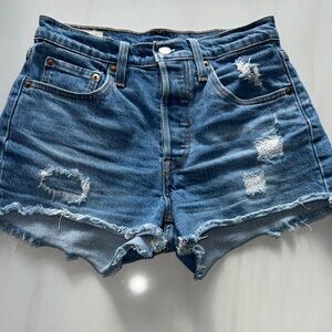 Blue High-Waisted Jean Levi Shorts with Distressed Hem